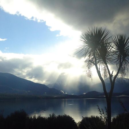 Bed and Breakfast Shakespeare House Te Anau Exteriér fotografie