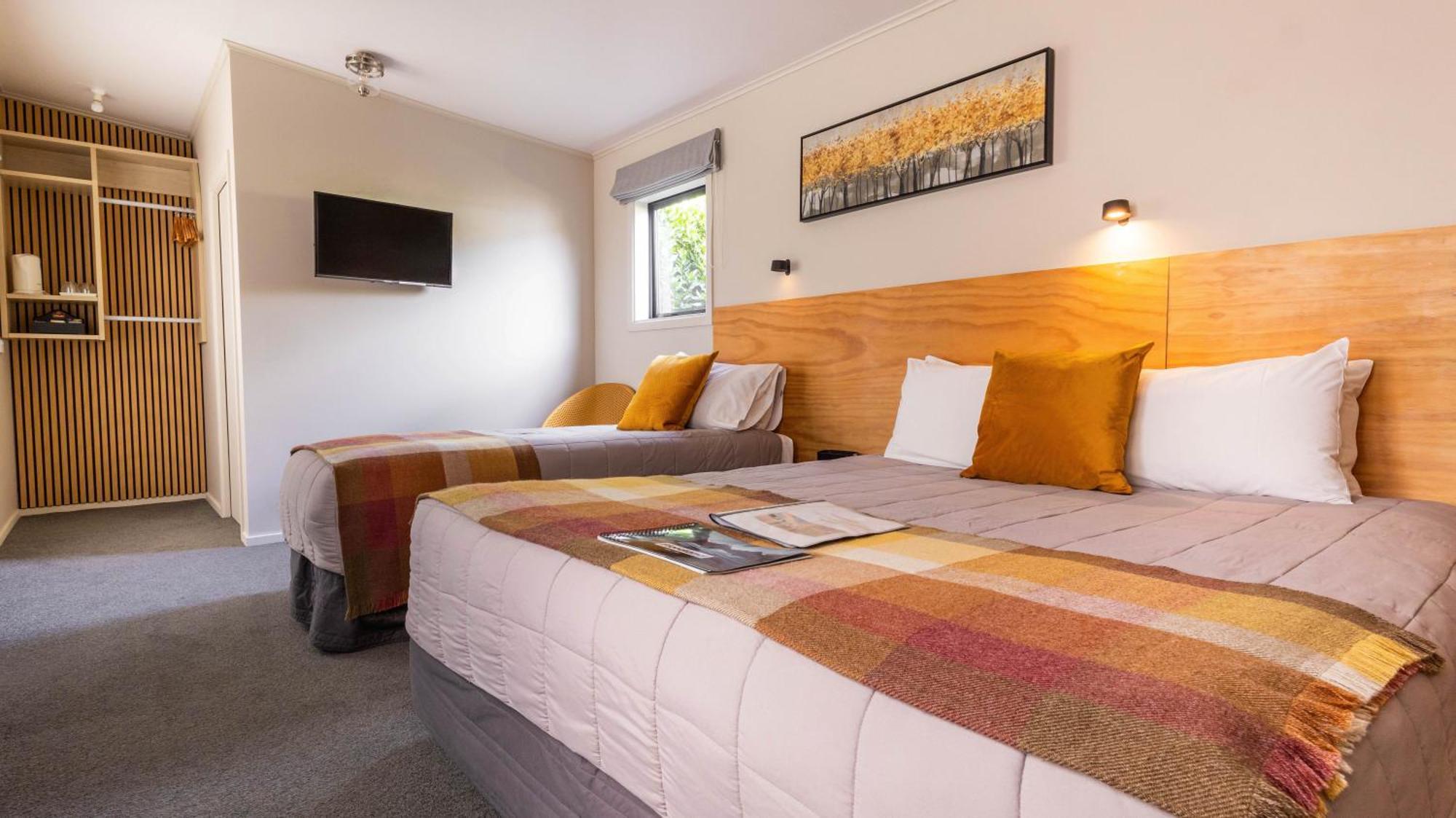 Bed and Breakfast Shakespeare House Te Anau Exteriér fotografie